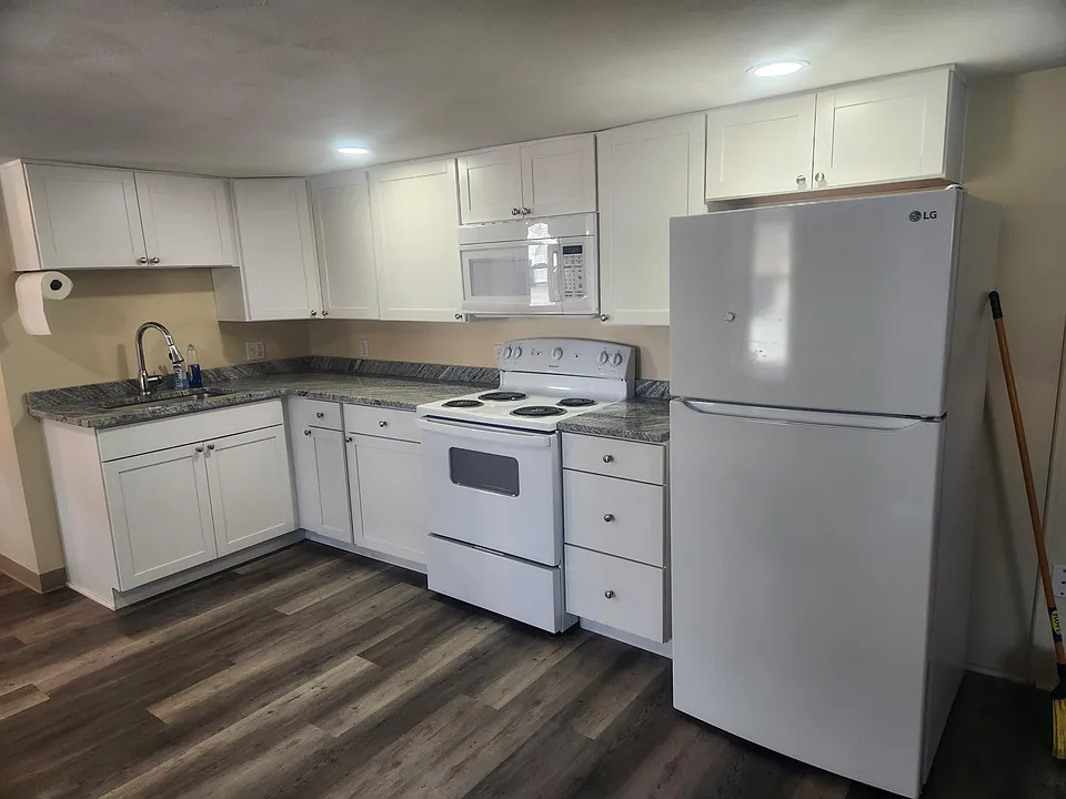 Kitchen with Granite countertop