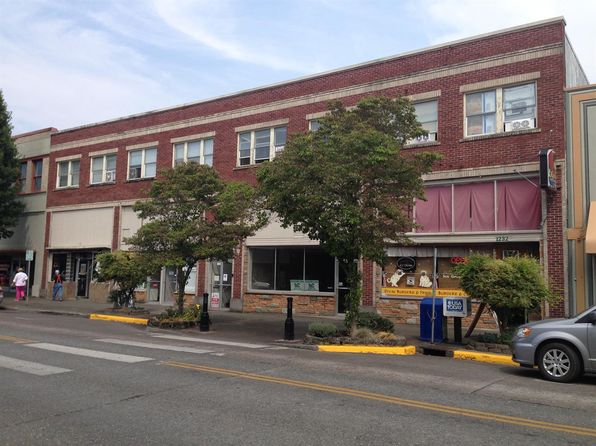 1236 Commerce Ave #C