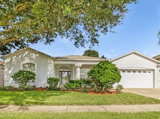 4113 Balington Dr, Valrico, FL 33596