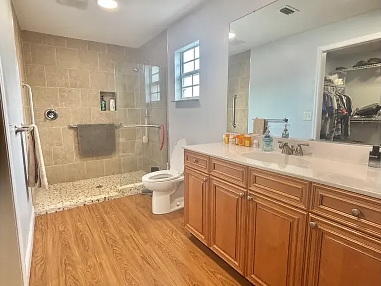 6111 Montego Bay Loop — Photo 32
