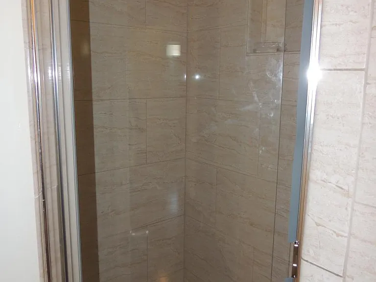321 Gladys Ave #2 — Photo 6