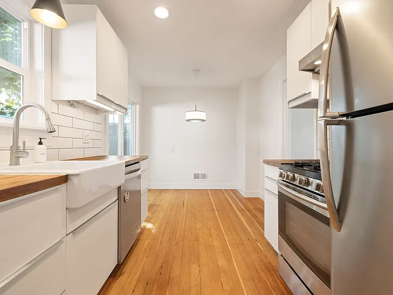 7401 SE 83rd Ave — Photo 13