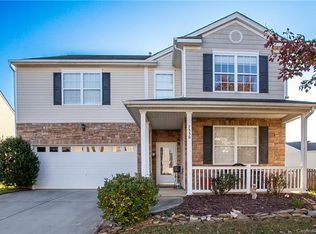 7530 Carrington Forest Ln, Matthews, NC 28105