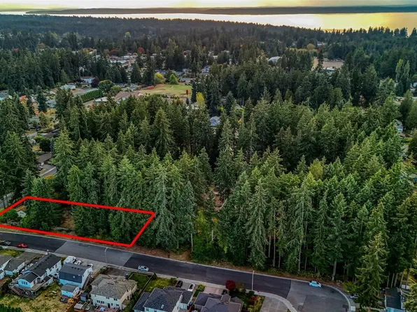 5807 176th Street SW, Lynnwood, WA 98037
