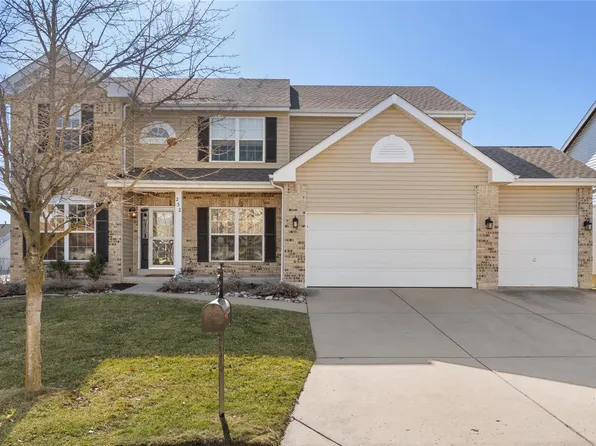 232 Fairway Green Dr, O'Fallon, MO 63368