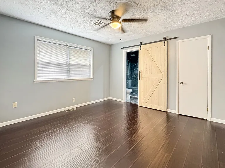 240 S 120th East Ave — Photo 9