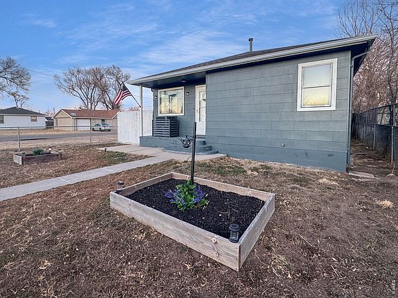 2nd image of 430 N 7th Ave