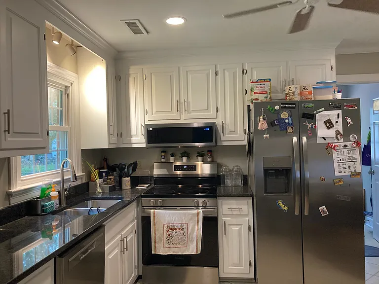 7405 Glastonburg Dr — Photo 6