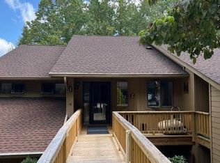 104 Live Oak Ln #104, Hendersonville, NC 28791