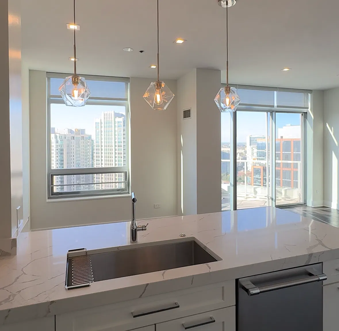 2 bed, 1267 sqft, $5,695 — Photo 1