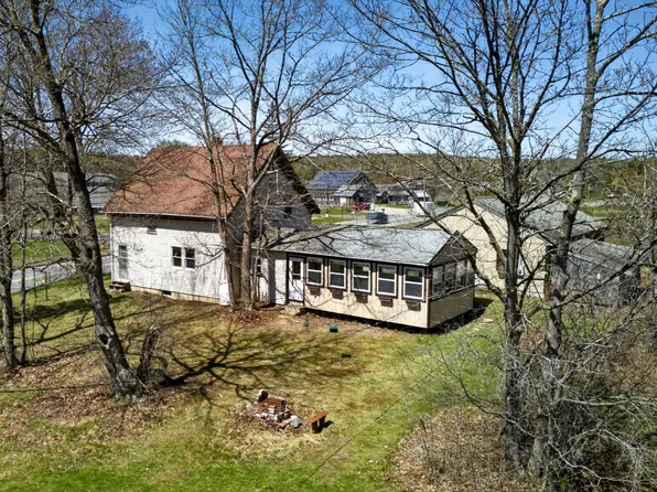 133 Gardiner Road, Wiscasset, ME 04578