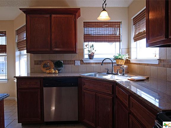 3rd image of 3503 Lauren St