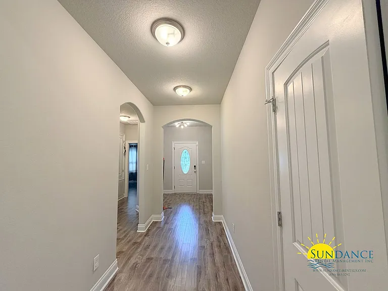 2510 Tree Feather Ct — Photo 2