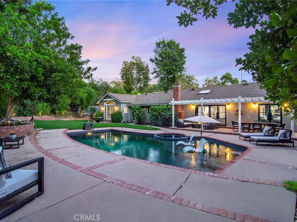 20367 Lander Dr, Woodland Hills, CA 91364