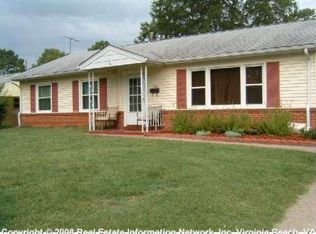 625 Breeds Hill Rd, Virginia Beach, VA 23462