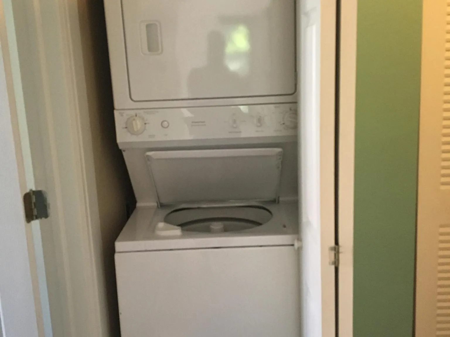 2 bed, 1011 sqft, $2,200 — Photo 4