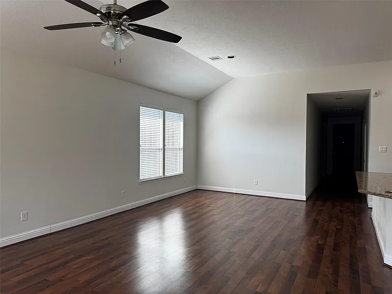 15414 Paloma Crossing Ct — Photo 5