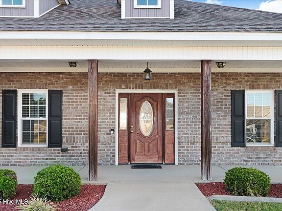 4th image of 211 S Merganser Drive
