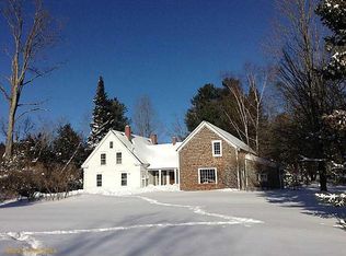 17 King St, Hiram, ME 04041