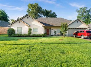 5304 Maisie Ln, Longview, TX 75604