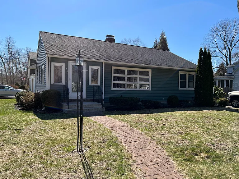 28 Perkins Rd — Photo 3