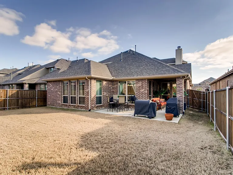 1500 Cherry Blossom Ln — Photo 25