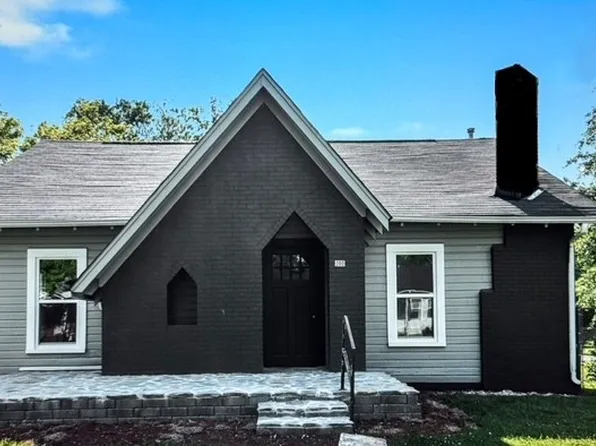 200 Tucker St, Decherd, TN 37324