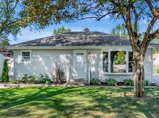 6112 Chase Ave, Downers Grove, IL 60516