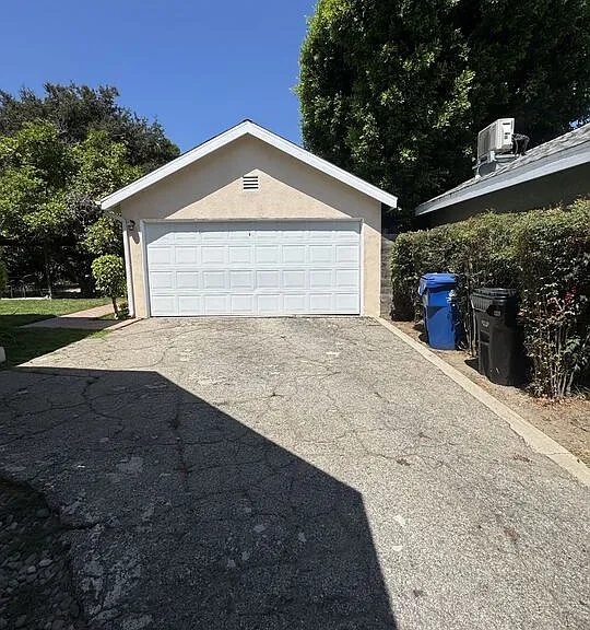 4535 Matilija Ave — Photo 19