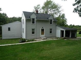 215 Lewis Rd, Greensburg, PA 15601