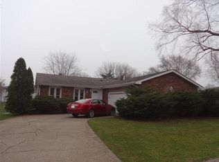 1121 Decatur St, Hobart, IN 46342