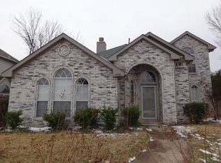 1406 Springwood Dr, Mesquite, TX 75181
