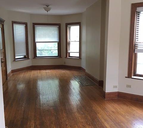 5th image of 3716 N Paulina St #3