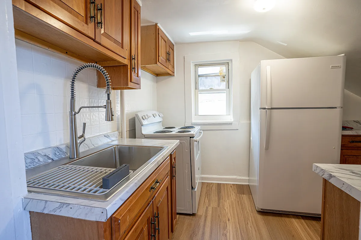 Building Photo - 4711 Branchville Rd #2