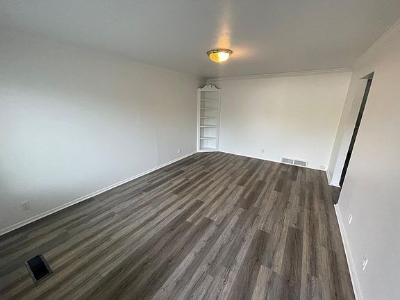 3rd image of 4176 S 1400 E