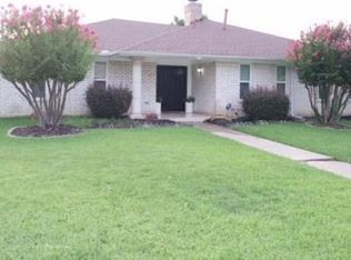 3720 Woodside Rd, Carrollton, TX 75007