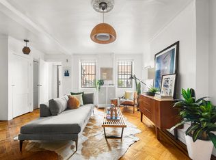 281 24th St, Brooklyn, NY 11232