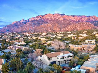 328 Paintbrush Dr NE, Albuquerque, NM 87122