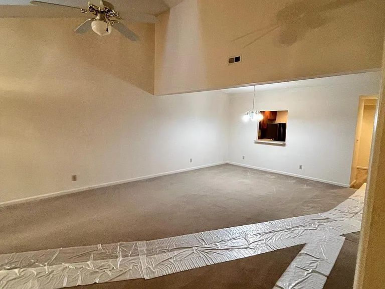 11002 Jaguar Ct — Photo 10