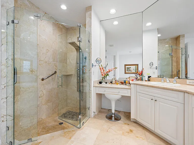 8080 Sandhill Ct — Photo 20