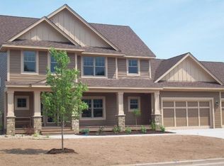 1207 10th Street St N, North Hudson, WI 54016