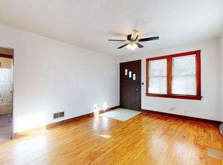 1909 N 7th St, Springfield, IL 62702