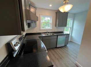 12 Village Way, Kennebunk, ME 04043