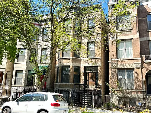 1326 N Claremont Ave #6H Photo 1