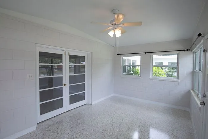 2 bed, 1.0 bath, 1150 sqft, $1,890 — Photo 3