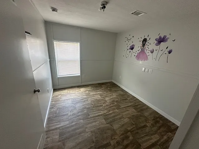 50 E Ensley St #A — Photo 3