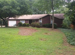 404 Jon Scott Dr, Alpharetta, GA 30009