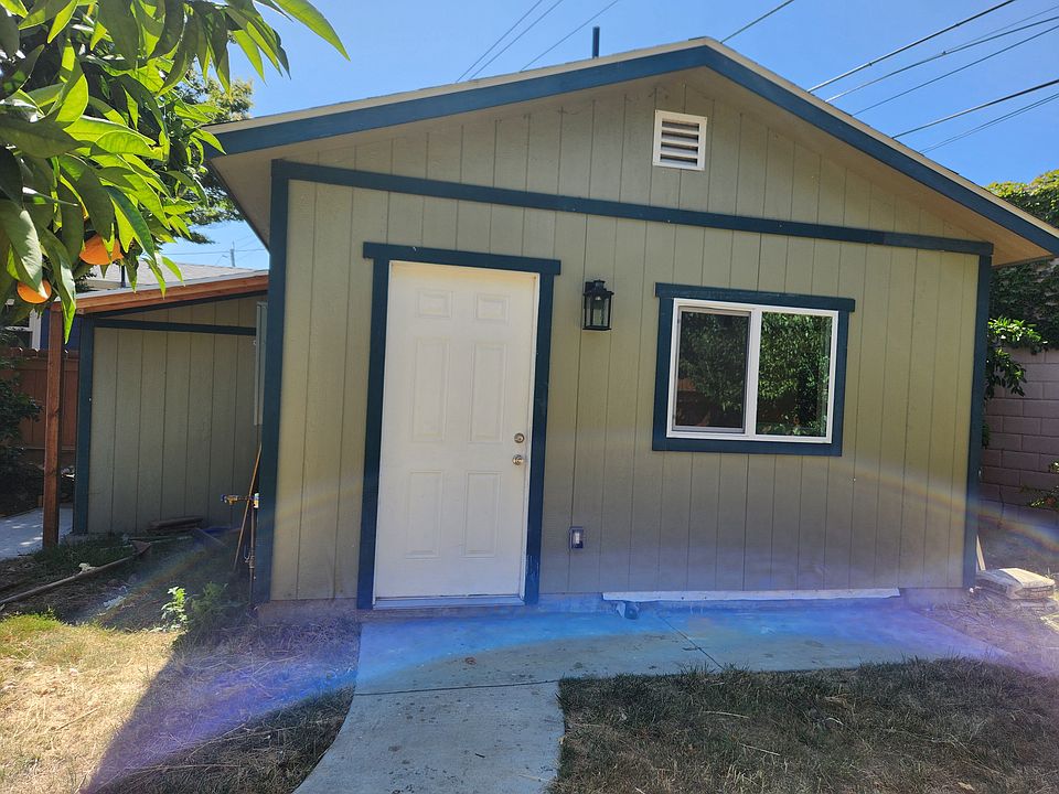 1st image of 453 Bellwood Dr