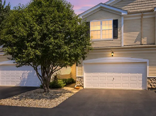 2714 Kendall Xing, Johnsburg, IL 60051
