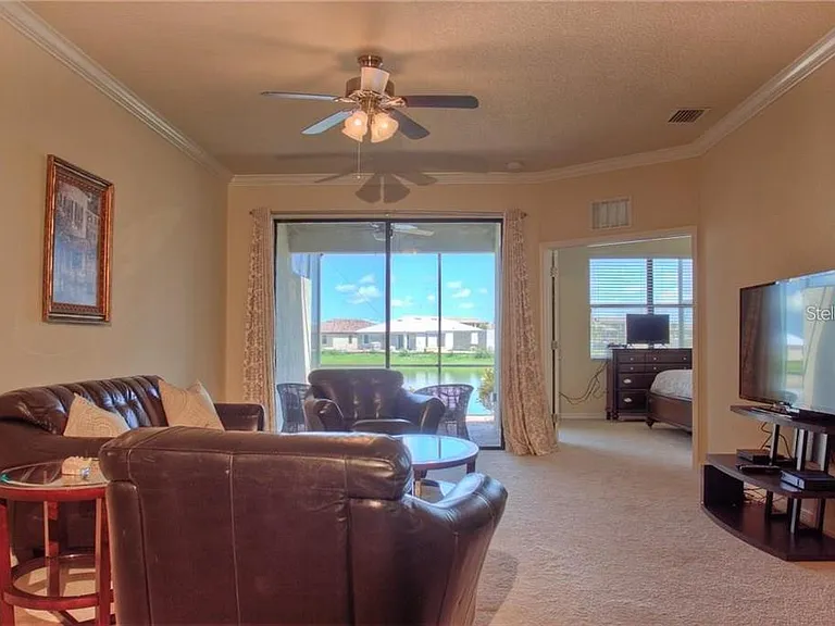 6627 Candlestick Dr — Photo 4